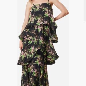 Elliatt Floral Tiered Gown
